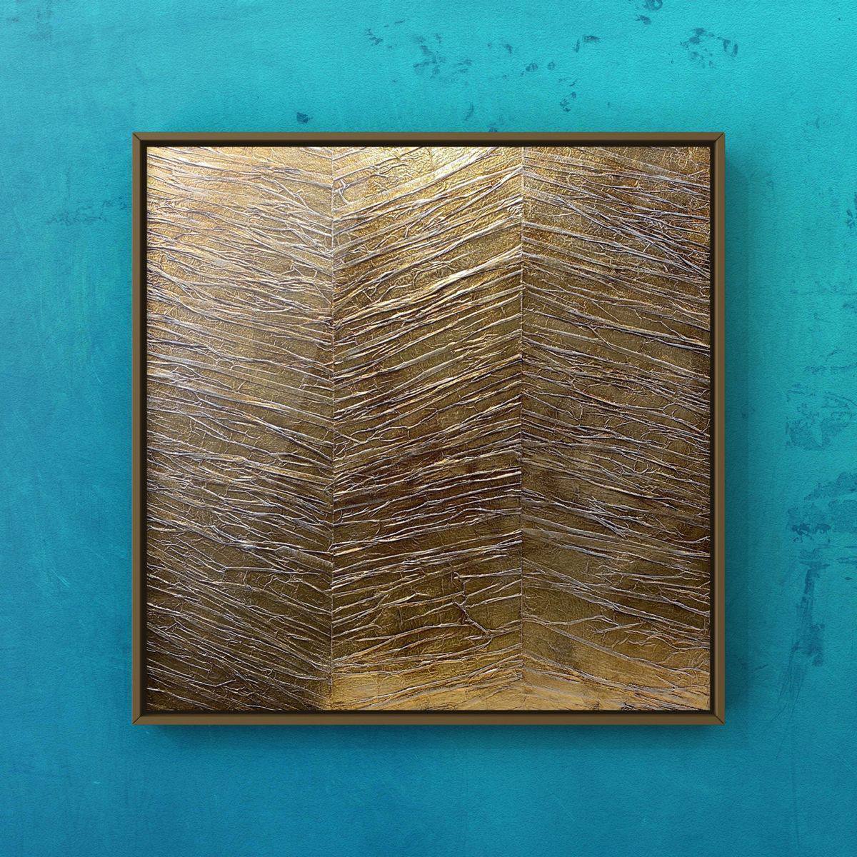 Gold texture panel